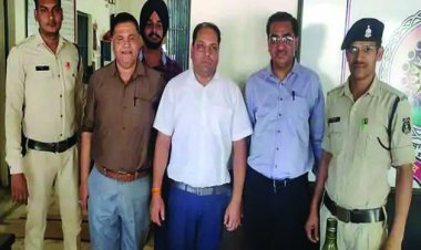 प्रिंसिपल सुसाइड मामले में 3 प्रोफेसर गिरफ्तार