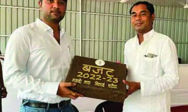 महापौर निर्मल कोसरे ने पेश किया 257 करोड़ का बजट