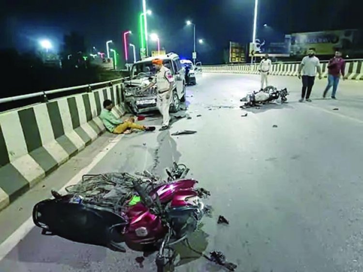 मुख्य मार्ग के यातायात व्यवस्था पर उठ रहे सवाल, यातायात पुलिस दो पहिया वाहनो के चालानी कर्यवाही में मस्त