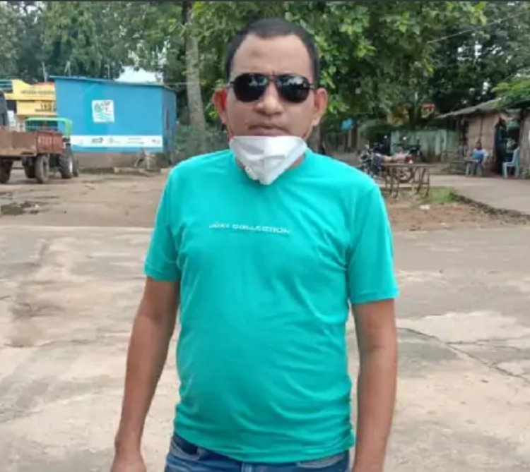 स्कूल में घुसकर प्रधान पाठक की हत्या