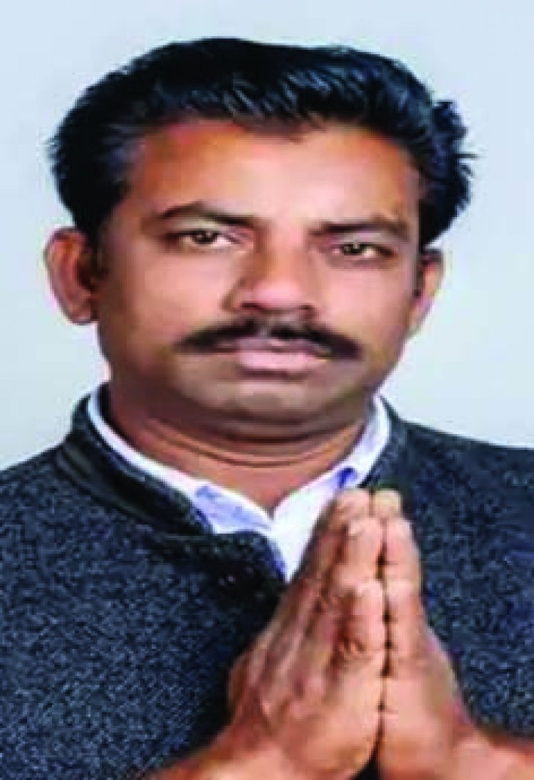 बैट-स्टंप से पार्षद की पिटाई