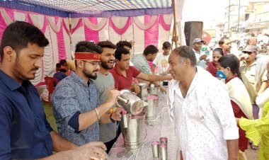 भगवान झूलेलाल के दर्शन के लिए मंदिर में लगा श्रद्धालुओं का तांता