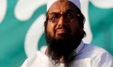 मुंबई हमलों के गुनहगार आतंकी हाफिज सईद को दो अलग मामलों में 31 साल कैद की सजा