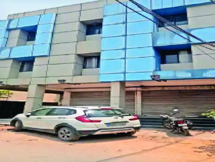 दो करोड़ में बिकी चिटफंड कंपनी की संपत्ति 