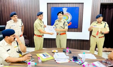 रंजीत सिंह हत्याकाण्ड में उल्लेखनीय भुमिका निभाने वाले अधिकारियों / कर्मचारियों का किया गया सम्मान ।