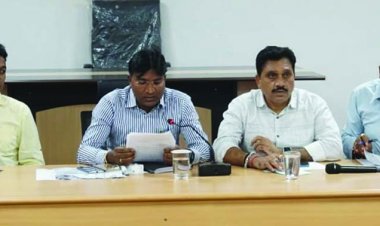 92 लोगों के राशि राजसात करने आयुक्त ने दिए निर्देश