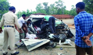 भिलाई के दो कारोबारियों की सड़क हादसे में मौत, तीन घायल