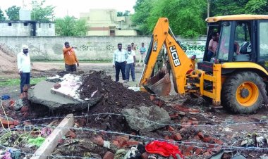 निगम ने हटया अवैध कब्जा