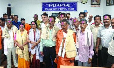 सेवानिवृत्त कर्मियों ने सभी को मिलकर कार्य करने किया प्रेरित