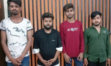 स्प्रे छिड़क कर लूटपाट करने की कोशिश, एक नाबालिग सहित 5 गिरफ्तार