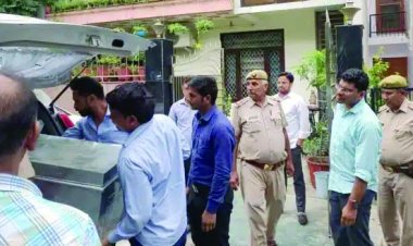 एनबीसीसी के पूर्व सीजीएम के घर इनकम टैक्स का छापा, करोड़ों का कैश मिला