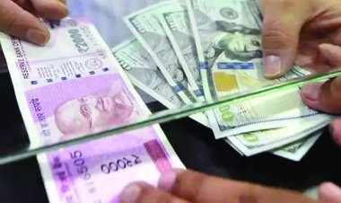 रुपया पहली बार 80 के पार पहुंचा, 2014 से अब तक 25 प्रतिशत टूटा