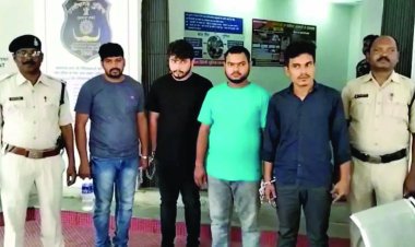 4 ठगबाज गिरफ्तार, पिस्तौल और जेवरात बरामद