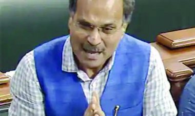 राष्ट्रपत्नी बोलने पर संसद में हंगामा,अधीर रंजन के बोल पर फंसी कांगे्रस