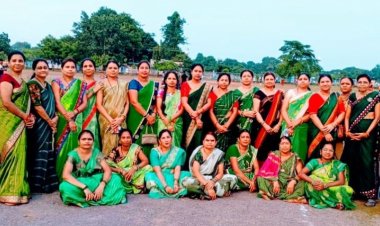 दशहरा मैदान रिसाली में निर्मल महिला समूह ने हरेली पर्व मनाया