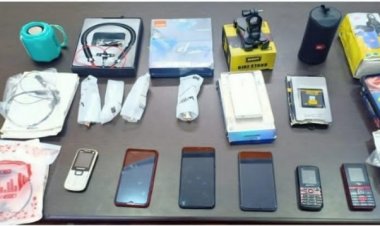 मोबाईल रिपेयर दुकान में चोरी करने वाला 1 अपचारी बालक को वैशाली नगर पुलिस ने किया गिरफ्तार