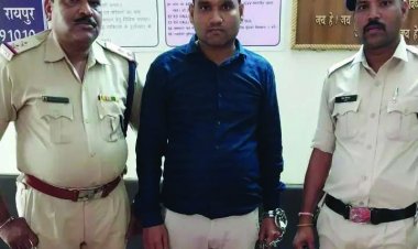 चोरी के जेवरात क्रय करने वाले फरार आरोपी ज्वेलर्स संचालक गिरफ्तार