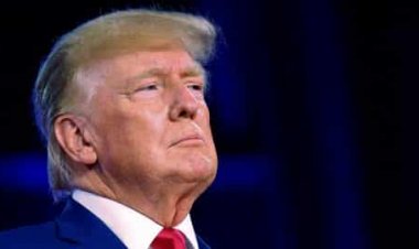 डोनाल्ड ट्रंप के लग्जरी बंगले पर FBI का छापा, बढ़ सकती हैं मुश्किलें