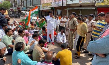 शराब दुकानें बंद कर मुख्यमंत्री दें जन्मदिन की सौगात