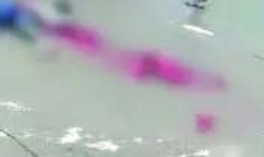 ट्रक की चपेट में आने से पिता-पुत्र की मौत