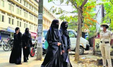 सुप्रीम कोर्ट में हिजाब का मुद्दा, बैन को चुनौती दे रहीं 23 याचिकाओं पर आज से सुनवाई