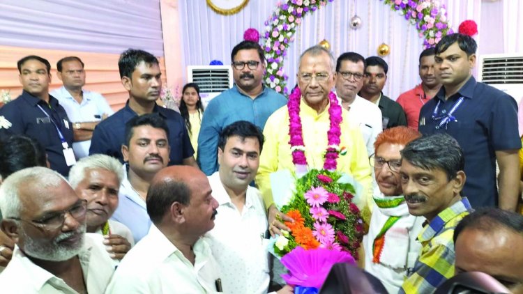 जन्म दिवस पर लोगों ने की मंत्री ताम्रध्वज साहू की दीर्घायु की कामना, बधाई देने लगा तांता