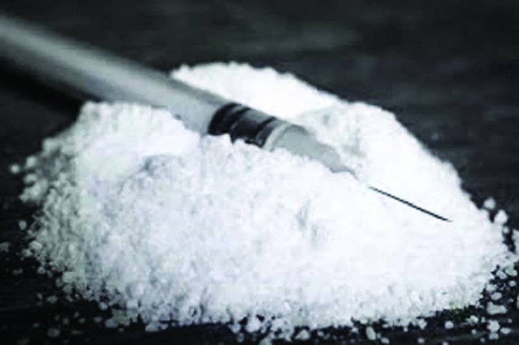 हेरोइन तस्कर पकड़ाए, आमानाका पुलिस ने दबोचा