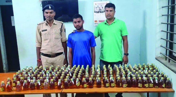 लाखों के अवैध शराब के साथ तस्कर गिरफ्तार