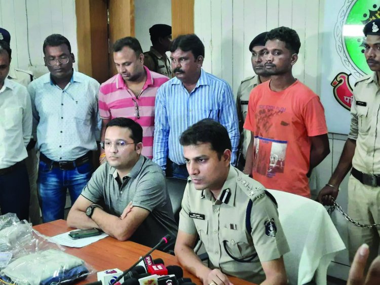 ग्राहक सेवा केन्द्र के संचालक को बेरहमी से हथौड़ी से मारकर नगदी लूटने वाले आरोपी गिरफ्तार