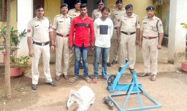 ग्राम ओदरागहन में हुई चोरी मामले में दो आरोपी पकड़ा गया