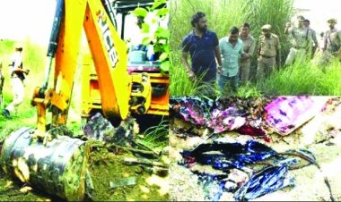 जौहर यूनिवर्सिटी में पुलिस का सर्च आपरेशन जारी, दीवार तोड़कर निकलीं गई पुरानी किताबें