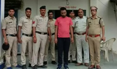 ढाई करोड़ के धान घोटाला मामले में खरीदी केंद्र प्रभारी चढ़ा पुलिस के हत्थे