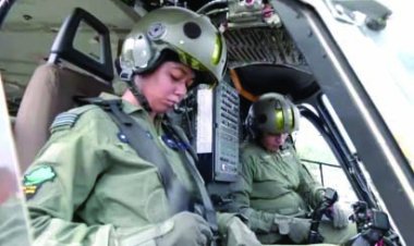 असम में चीन सीमा के समीप महिला पायलटों ने भरी हुंकार, उड़ाए एसयू-30 लड़ाकू विमान