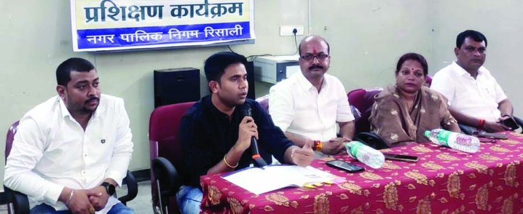 स्थानीय खेल और संस्कृति के उत्थान के लिए क्लब बेहतर कार्य करे - महापौर