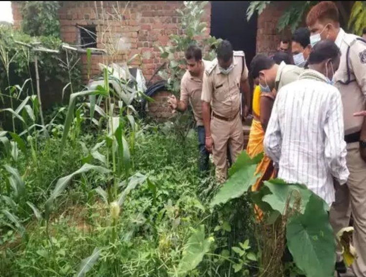 प्रेमिका की हत्या कर दफनाया शव पुलिस ने निकाला, प्रेमी फरार