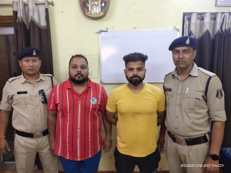 दुर्ग पुलिस ने ऑन लाईन सट्टा महादेव एप्प के 2 गुर्गे को पकड़ा