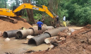 आईटीबीपी के साथ मिलकर पुलिस ने पल्ली-बारसूर मार्ग में बनाया अस्थाई पुलिया और सड़क