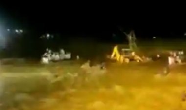 बंगाल में दुर्गा विसर्जन के दौरान नदी में अचानक आई बाढ़, 7 लोगों की मौत; कई लापता