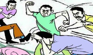 विधायक प्रत्याशी को बच्चा चोर समझकर लोगों ने अधमरा होते तक पीटा, अपराध दर्ज