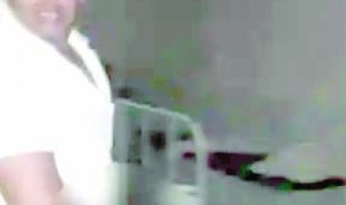 सरकारी अस्पताल में दवा के बहाने मरीज को एकांत में ले गया कंपाउंडर, रेप करते हुए परिजनों ने पकड़ा