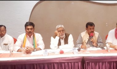 कांग्रेस द्वारा भ्रष्ट अधिकारियों की पैरवी करना छत्तीसगढ़ के इतिहास का काला अध्याय- विजय बघेल