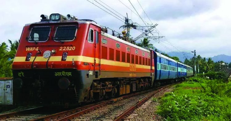 रेलवे का सफर हुआ और महंगा, 130 ट्रेनों को सुपरफास्ट बनाकर बढ़ाया किराया; देखें नई रेट लिस्ट