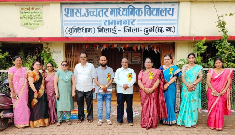 टेक फेस्ट में बच्चों ने बढ़ चढ़कर लिया हिस्सा