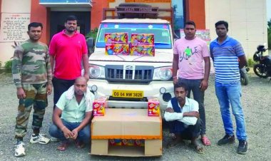 बोलेरो वाहन से साढ़े नौ लाख का पटाखा जब्त