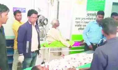 ट्रैक्टर-ट्रॉली अनियंत्रित होकर पलटने से 25 ग्रामीण घायल