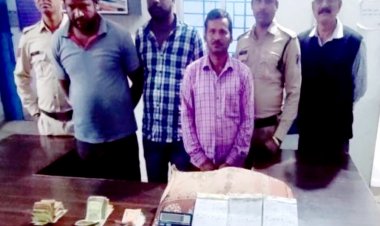 सट्टा पट्टी लिखने वाले सटोरियों पर कार्रवाई, तीन गिरफ्तार