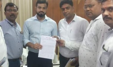 कलेक्टर ने निगम आयुक्त को सुपेला स्थित शराब भट्ठी को शीघ्र हटाने किये निर्देशित