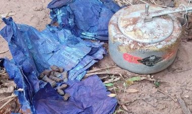 नक्सलियों के मंसुबे हुए नाकाम, नक्सलियों द्वारा लगाये गये प्रेशर आईईडी (कुकर बम) को सुरक्षा बलों ने किया डिफ्यूज