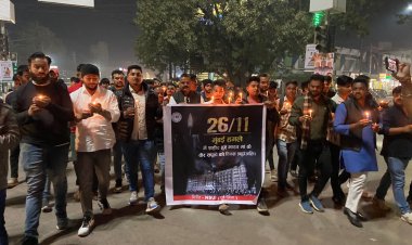 मुंबई हमले के शहीदों को दी गई श्रद्धांजलि