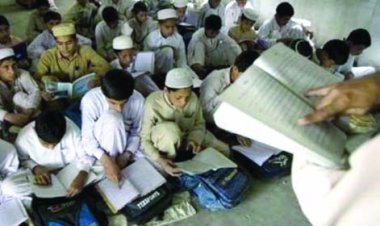 मदरसों के आठवीं तक के छात्रों को नहीं मिलेगी छात्रवृत्ति, शैक्षिक सत्र 2022-23 से लागू होगा नियम